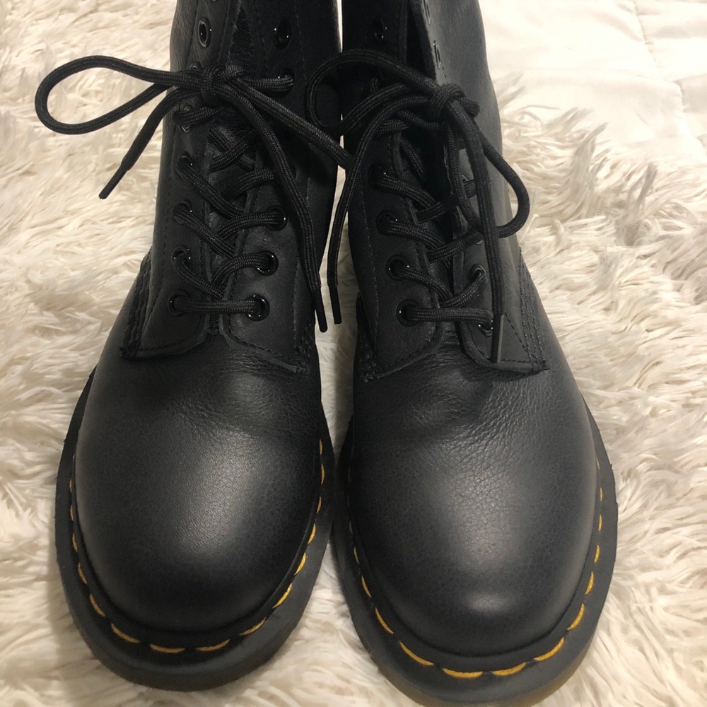 Dr. Marten Combat Boots